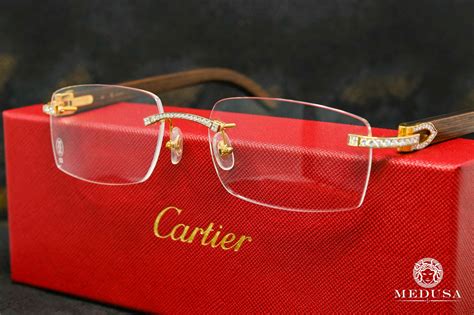 what stores sell cartier glasses